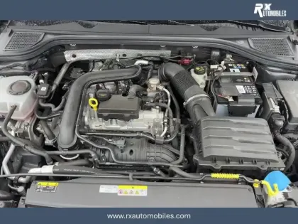 Photo 14 Volkswagen Golf Gén. VIII Ph1 Active 5