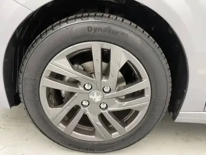 Photo 43 Peugeot 208 Gén. II Ph1 NG Active Business 5