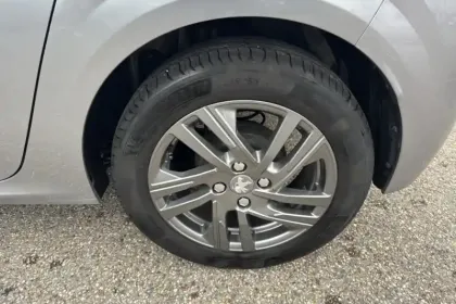 Photo 11 Peugeot 208 Gén. II Ph1 NG Active Business 5