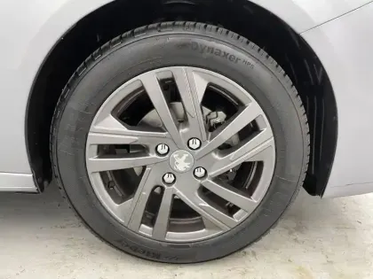 Photo 44 Peugeot 208 Gén. II Ph1 NG Active Business 5