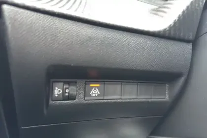 Photo 26 Peugeot 208 Gén. II Ph1 NG Active Business 5