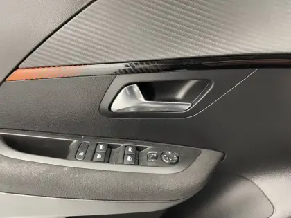 Photo 58 Peugeot 208 Gén. II Ph1 NG Active Business 5