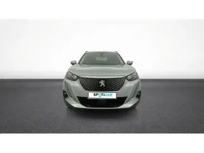 Photo 37 Peugeot 2008  PureTech 130 S&S BVM6