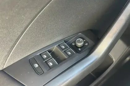 Photo 53 Volkswagen T-cross  1.0 TSI 110 Start/Stop BVM6