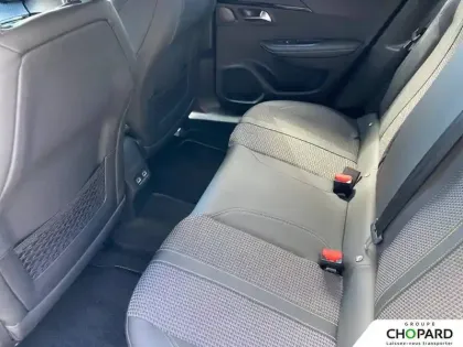 Photo 10 Peugeot 2008  PureTech 130 S&S EAT8