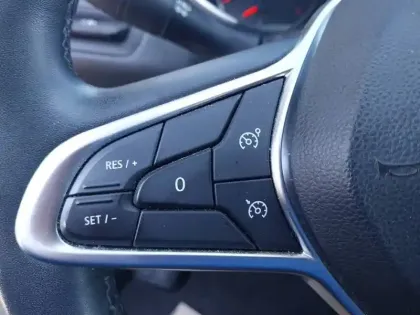 Photo 15 Renault Clio  TCe 100