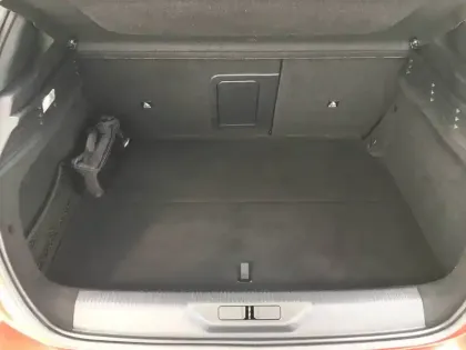 Photo 8 Peugeot 308 Gén. III Ph1 GT 5