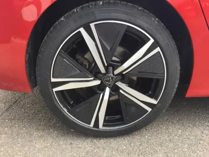 Photo 48 Peugeot 308 Gén. III Ph1 GT 5