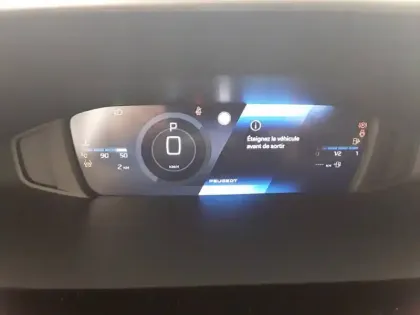 Photo 31 Peugeot 308  SW Hybrid 145 e-DCS6