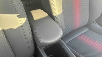 Photo 29 Alfa Romeo Junior  1.2 Ibrida 145 ch e-DCT6