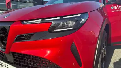 Photo 22 Alfa Romeo Junior  1.2 Ibrida 145 ch e-DCT6