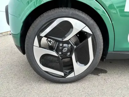 Photo 11 Renault Twingo  E-Tech Electrique 80 ch autonomie urbaine