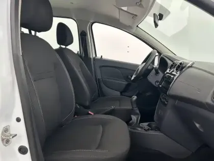 Photo 42 Dacia Sandero  SCe 75