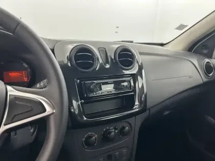 Photo 10 Dacia Sandero  SCe 75