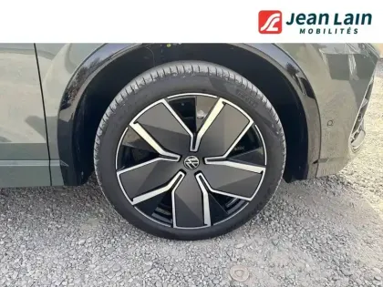 Photo 8 Volkswagen Tiguan  1.5 eTSI 150ch DSG7
