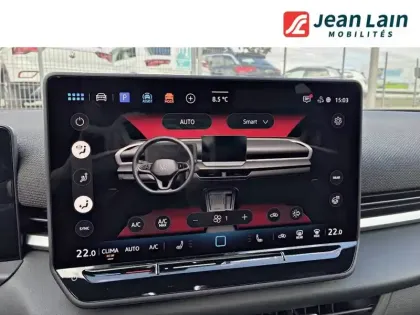 Photo 49 Volkswagen T-roc  1.5 eTSI EVO2 Hybrid 150 ch DSG7
