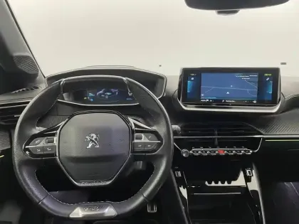 Photo 21 Peugeot 208 Gén. II Ph1 NG GT 5