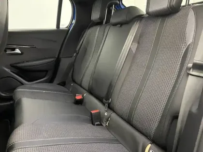 Photo 14 Peugeot 208 Gén. II Ph1 NG GT 5