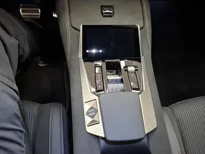 Photo 41 DS DS 4  Hybride E-Tense 225 EAT8