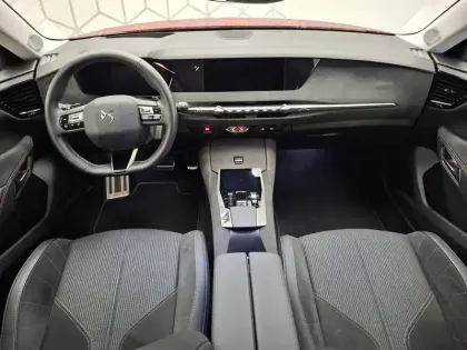 Photo 31 DS DS 4  Hybride E-Tense 225 EAT8