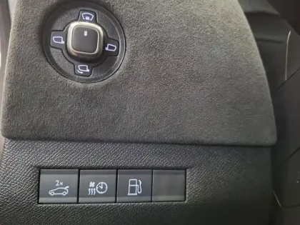 Photo 37 DS DS 4  Hybride E-Tense 225 EAT8