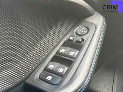 Photo 24 BMW Serie 1 Gén. III (F40) Ph2 M Sport 5