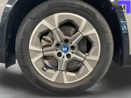 Photo 12 BMW X1 i xDrive30