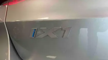 Photo 31 BMW X1 i xDrive30