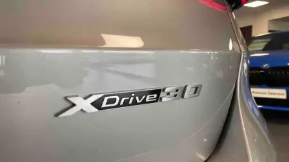 Photo 32 BMW X1 i xDrive30