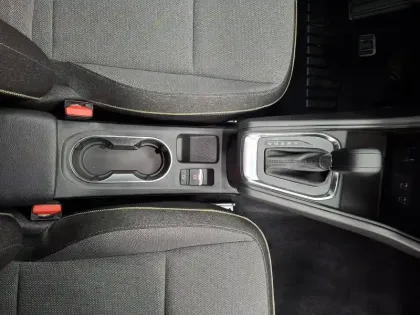 Photo 27 Renault Captur Gén. II (HJB) Ph2 Techno 5