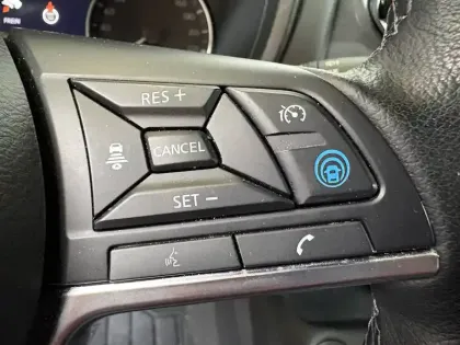 Photo 29 Nissan Juke  HYBRID 143