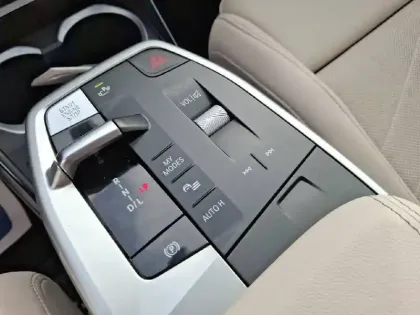 Photo 47 BMW X1  sDrive 18d 150ch DKG7