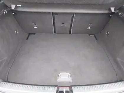 Photo 20 Mercedes Classe A Gén. IV (W177) Ph1 AMG Line 5