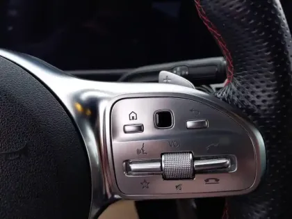 Photo 28 Mercedes Classe A Gén. IV (W177) Ph1 AMG Line 5