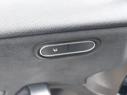 Photo 24 Mercedes Classe A Gén. IV (W177) Ph1 AMG Line 5