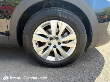 Photo 21 Peugeot 3008  BlueHDi 130ch S&S EAT8 Active Pack