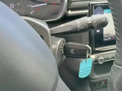 Photo 17 Citroën C3 Gén. III Ph2 Saint James 5