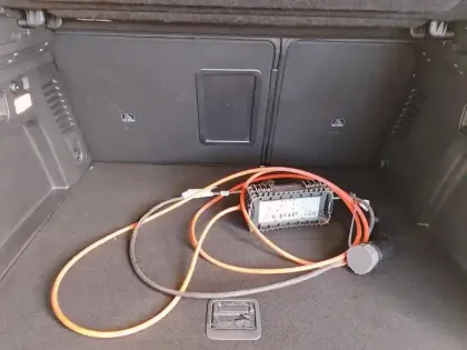 Photo 7 Peugeot 3008  Hybrid 225 e-EAT8 GT