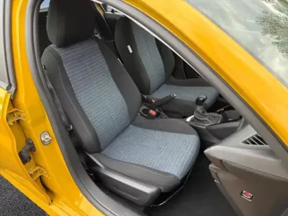 Photo 8 Peugeot 208 Gén. II Ph1 NG Like 5