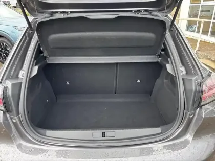 Photo 7 Peugeot 208  PureTech 100 S&S BVM6 Style