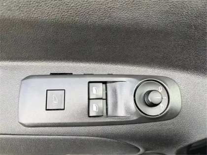 Photo 21 Citroën Berlingo Gén. III Ph1 Worker 3