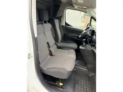 Photo 33 Citroën Berlingo Gén. III Ph1 Worker 3