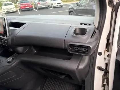 Photo 30 Citroën Berlingo Gén. III Ph1 Worker 3