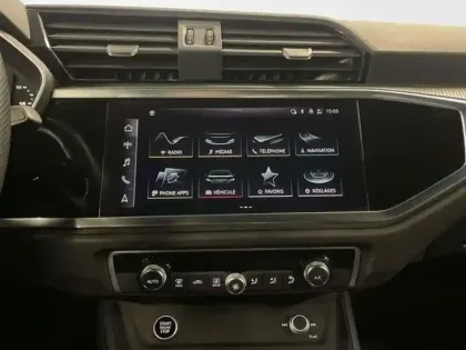 Photo 9 Audi Q3 Gén. II Ph1 S line 5