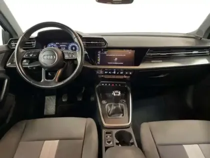 Photo 7 Audi A3 Gén. IV Ph1 Design 5