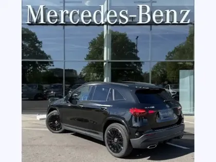 Photo 34 Mercedes GLA 200 AMG Line