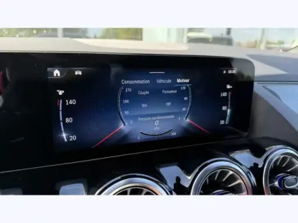 Photo 51 Mercedes GLA 200 AMG Line