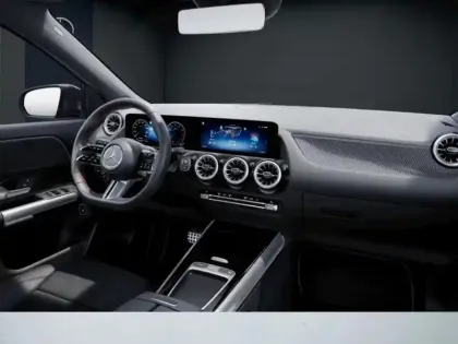 Photo 20 Mercedes GLA 200 AMG Line