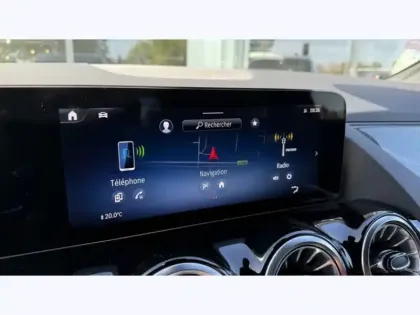 Photo 44 Mercedes GLA 200 AMG Line