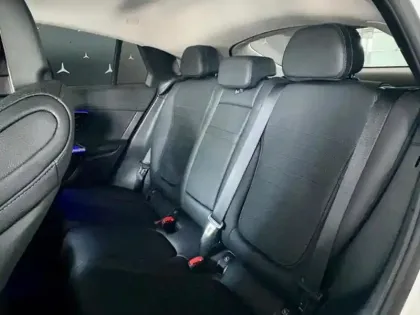 Photo 19 Mercedes Classe GLC 300 de 4MATIC AMG Line Attelag